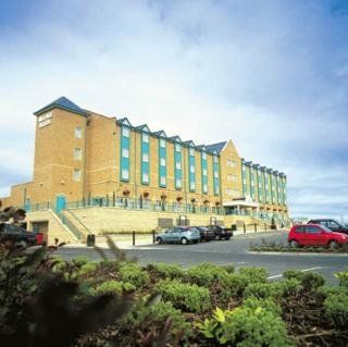 Village Newcastle And Leisure Club Tynemouth Exterior photo